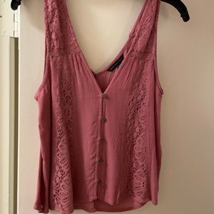 AE pink tank top with lace detail and buttons